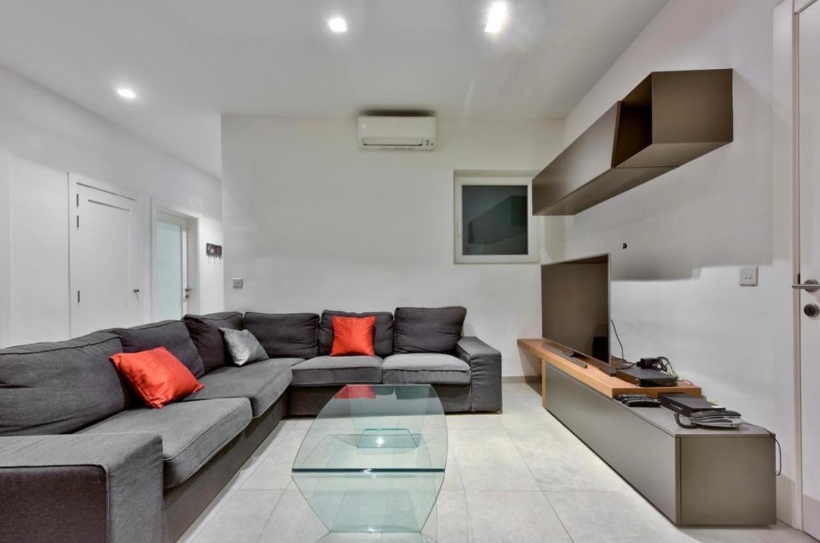 Modern 3 Bed & 2 Bth Apt スリーマ エクステリア 写真